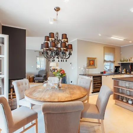 Arabela Вилла *