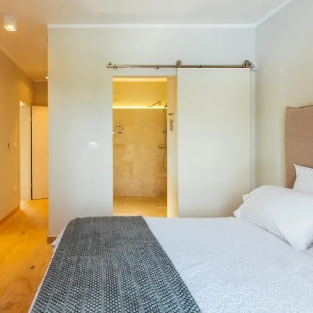 Arabela * Бадерна